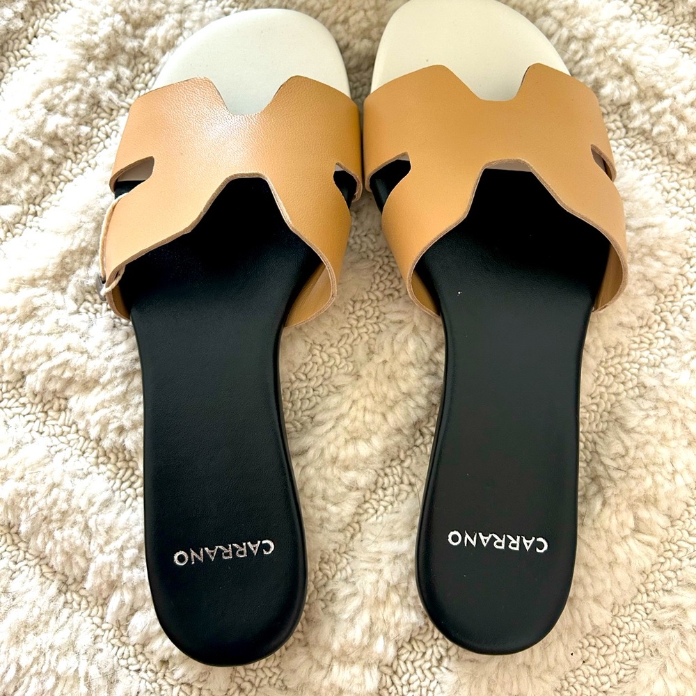 Carrano NWOT made in Spain 🇪🇸 sandals